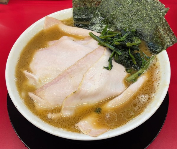 「チャーシューメン(5枚)大盛+チャーシューまぶし大盛」@家系ラーメン王道家直伝 との丸家 松飛台店の写真