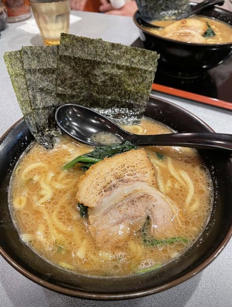 「豚骨ラーメン」@横浜家系ラーメン 希家の写真