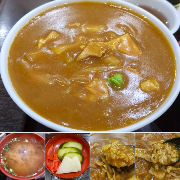 「カレー丼　900円」@生蕎麦 甲州屋の写真