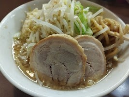 「小ラーメン(にんにく)(780)」@ラーメン どんの写真