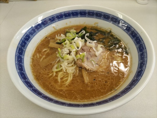 「ハーフ＆ハーフ」@札幌ラーメン どさん娘の写真