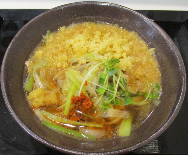 「豚バラ葱中華そば　720円」@ゆで太郎 池袋2丁目店の写真