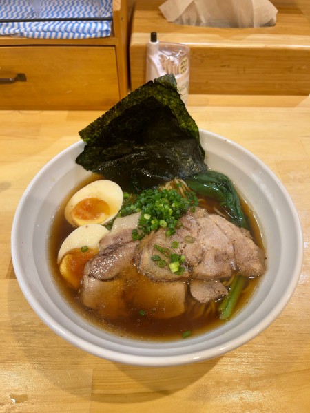 「南紀勝浦の生マグロらーめん（限定） 1000円」@至高の出汁と麺 たかやの写真