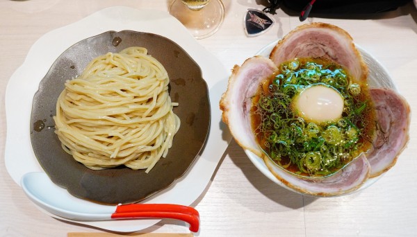 「ザルチャーシューつけ麺＋味玉＋生ビール」@柳麺 呉田-goden-の写真