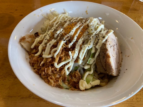 「冷やし汁なしラーメン（限定）」@三十郎 下館駅南店の写真