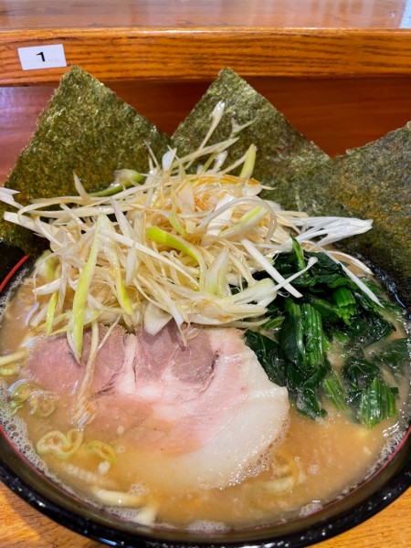 「ネギラーメン中盛」@横浜家系ラーメン 大将家の写真