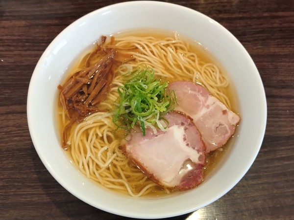 「塩ラーメン」@かしわぎの写真