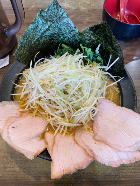「ネギチャーシュー」@横浜家系らーめん 天王家 寒川総本店の写真