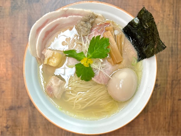 「★味玉とお肉の塩蕎麦🍜¥1,450」@中華蕎麦 仁香の写真