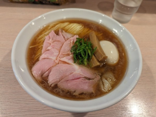 「特製醤油1000円」@麺笑巧真の写真