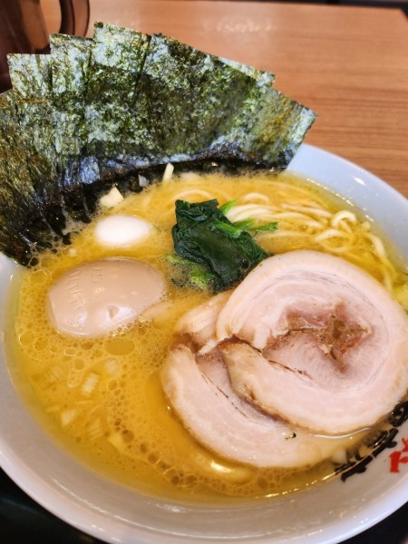 「MAXラーメン」@町田商店 長岡京店の写真