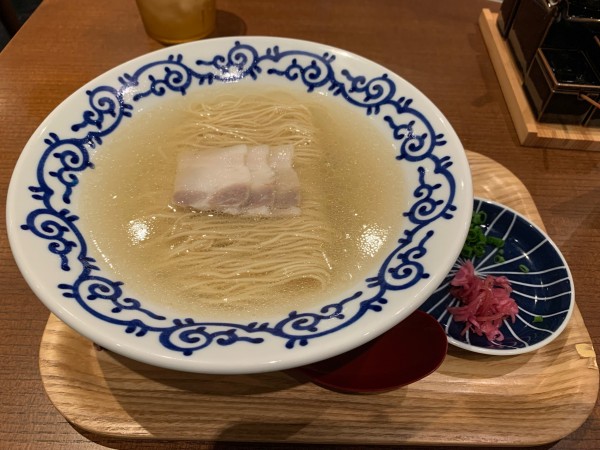 「豚そば」@豚そば 月や ラーメン滑走路店の写真