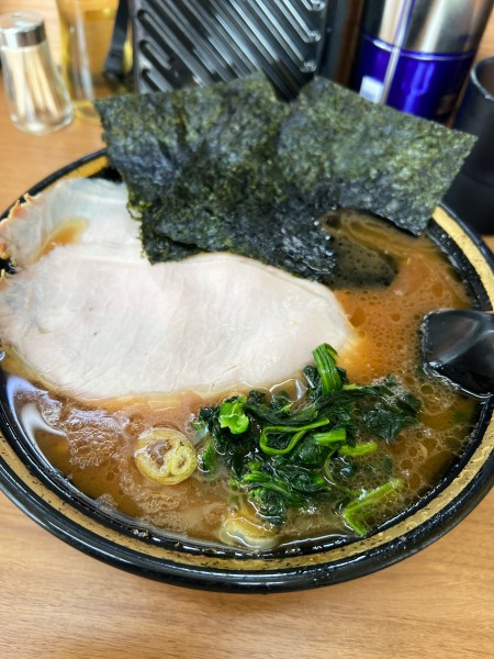 「ラーメン中盛り」@ラーメン林家 木更津店の写真