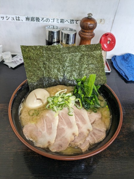 「チャーシュー麺、味玉」@雷家の写真