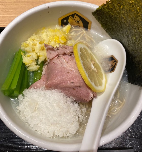 「【限定】レモンの冷やし真鯛らーめん　１０４５円」@真鯛らーめん 麺魚 錦糸町PARCO店の写真