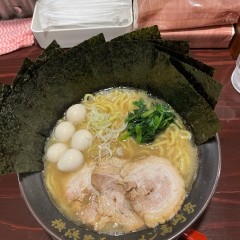 横浜家系ラーメン 高崎家の画像