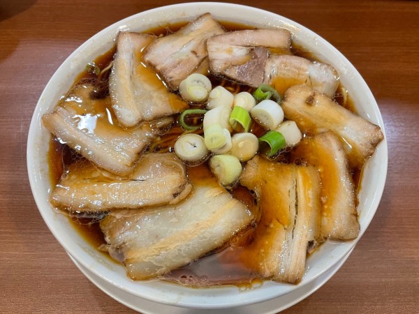 「チャーシュー中華そば」@濃厚中華そば 佐とうの写真