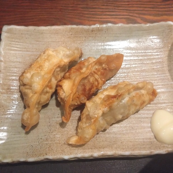 「有機カレーまぜそば930円、揚げ餃子セット350円」@有機栽培野菜のラーメン すみれの写真