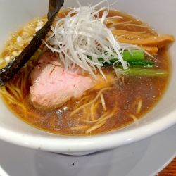 3種の煮干し中華そば