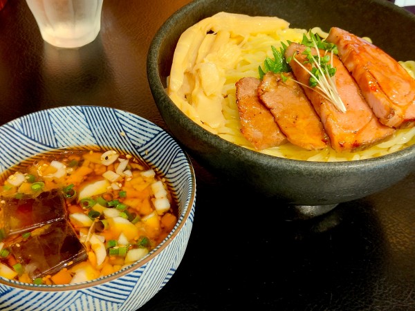 「冷やしつけ麺＋チャーシュー」@麺屋宗 -sou- 高田馬場本店の写真