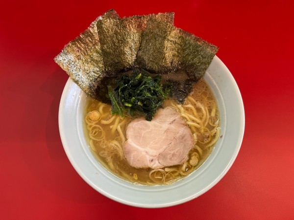 「らーめん（並）」@横浜家系らーめん たま家の写真
