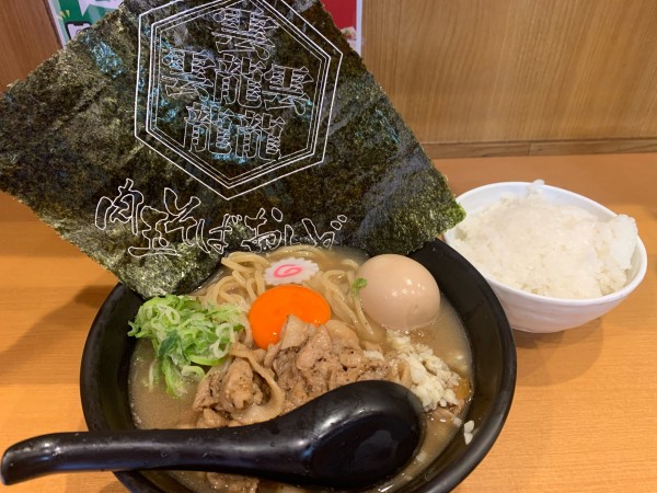 「全部乗せ肉玉そば」@肉玉蕎麦 おとど 北松戸総本山の写真