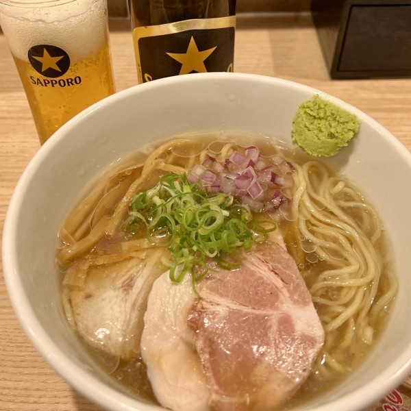 「【期間限定】冷やし蛤麺＋瓶ビール（小）」@中華そば みかわの写真