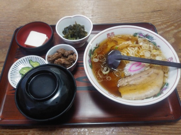 「ラーメン定食　800円」@坂下ドライブインの写真