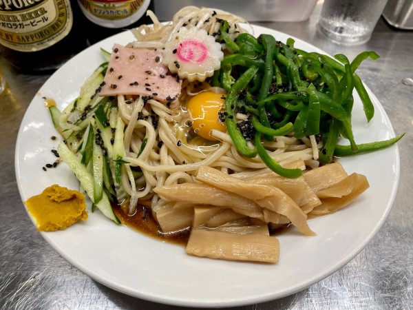 「サッポロ赤星＋キリンラガー＋雲呑皿→冷やし中華もやしピーマン」@中華そば みたかの写真
