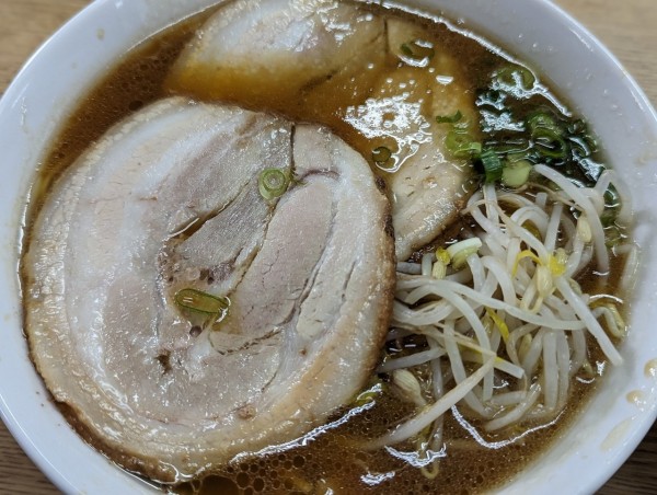 「支那そば小」@支那そば 十三八の写真