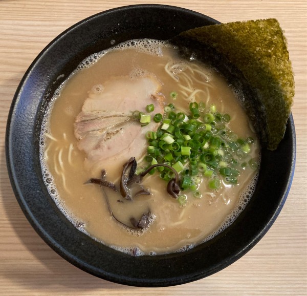 「らーめん」@九州とんこつらーめん ひらさわの写真