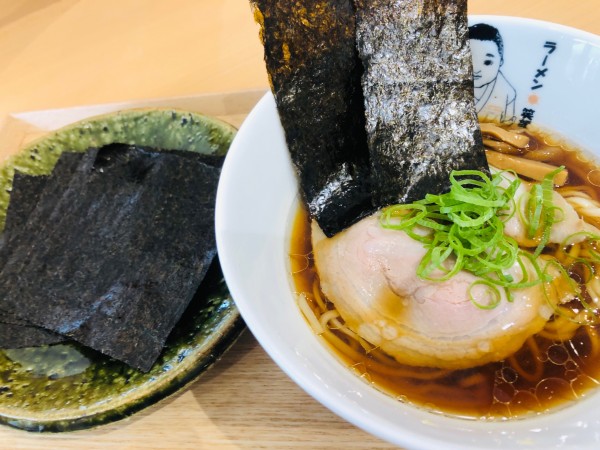 「お子様ラーメン 500円 特製佐賀海苔 4枚 180円」@ラーメン 将太 アリオ北砂店の写真