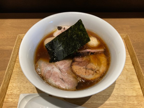 「特製らぁ麺 醤油」@らぁ麺や 嶋の写真