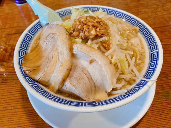 「ふじ麺中盛り　豚バラロール1枚」@常勝軒 かすみがうら店の写真