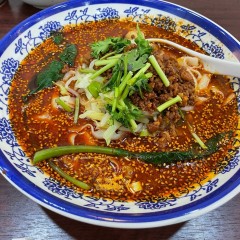 好運麺園の画像