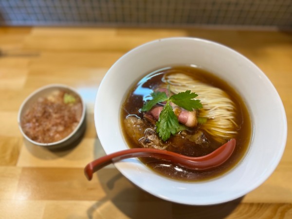 「特別メニュー  ｢鳴神ロボそば猫付き｣  1000円」@猫と月の写真