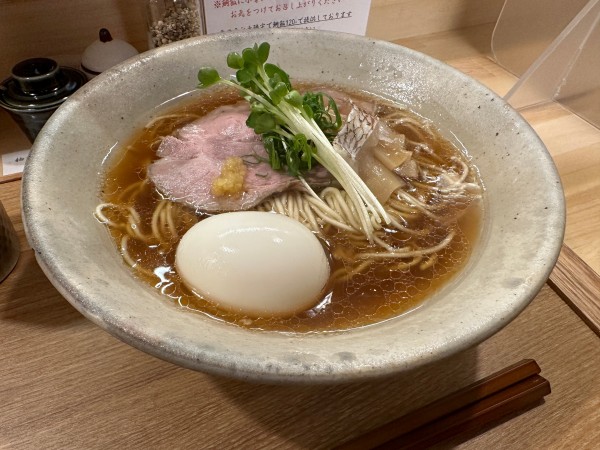 「真鯛そば　しょうゆ」@真鯛そば はなたばの写真