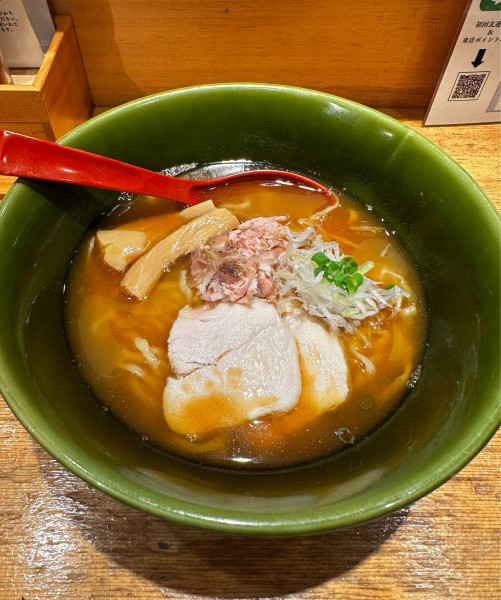 「焼きあご塩ラーメン」@焼きあご塩らー麺 たかはし 新宿本店の写真