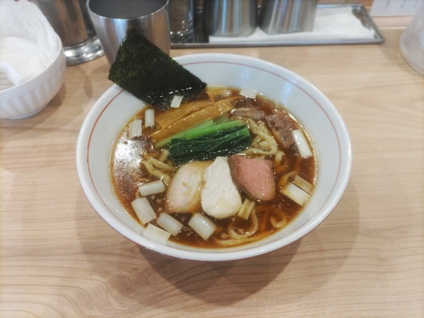 「手揉み中華そば」@麺処 にし尾の写真