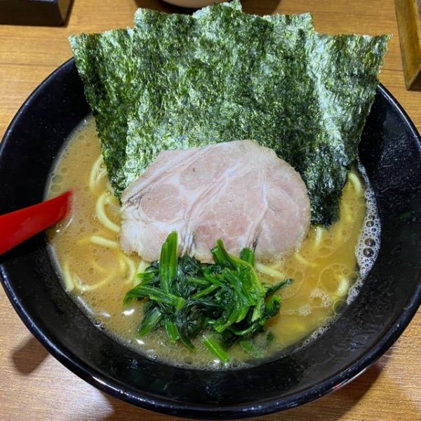 「ラーメン並 750円」@麺家 黒の写真