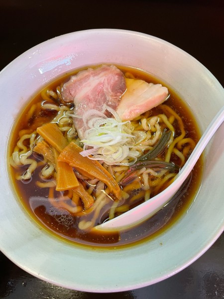 「醤油ラーメン」@らーめん奏の写真