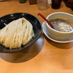 煮干し鶏白湯つけ麺