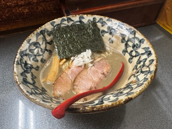 「超煮干そば」@洛二神の写真