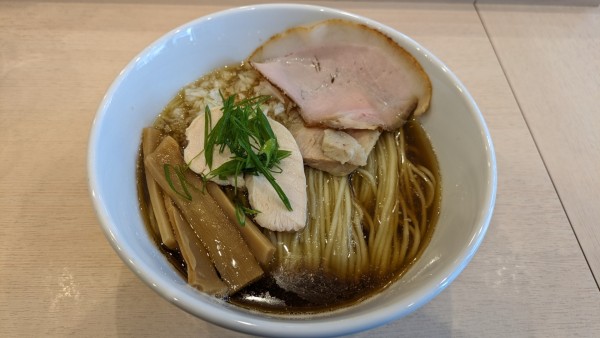 「煮干し中華そば+大盛」@中華そば カゼノウタの写真