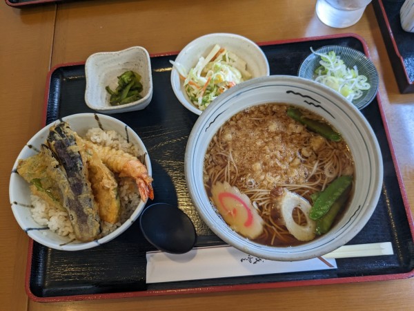 「ランチCセット」@更科 美やこ 本店の写真