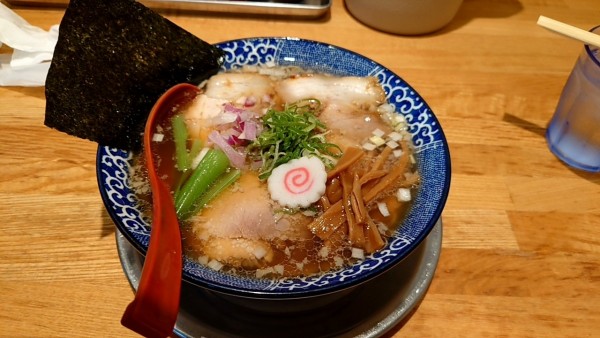 「豚そば」@麺屋 燕の写真