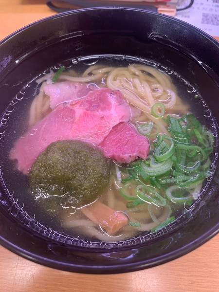 「昆布香る函館塩ラーメン(函館塩ラーメン五稜郭監修)」@スシロー いわき平店の写真