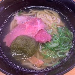 昆布香る函館塩ラーメン(函館塩ラーメン五稜郭監修)