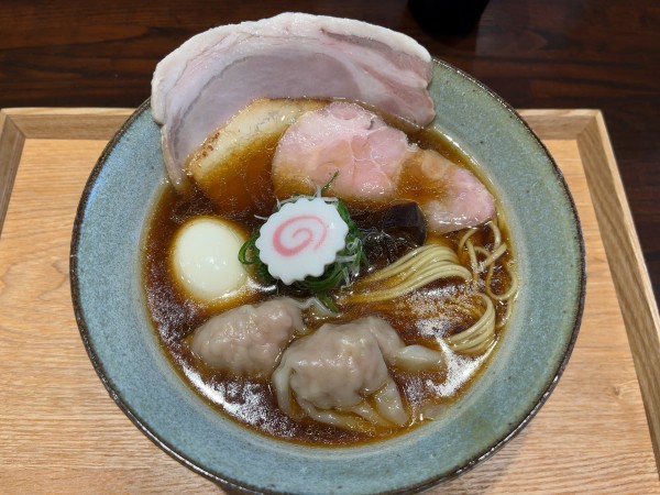 「特製醤油らぁ麺1200円」@ramen club トトノエの写真