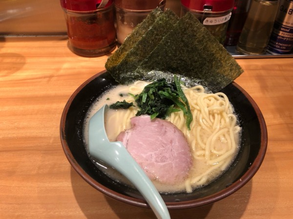 「塩ラーメン」@横浜家系ラーメン 中野家 東長崎店の写真